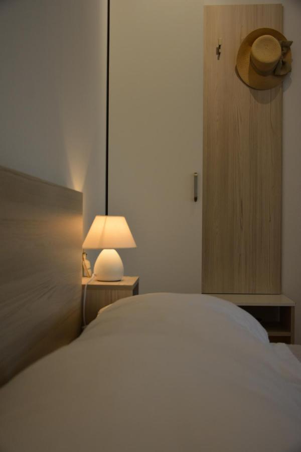 Vila Palma - App Palma & Room Figa Ankaran Bagian luar foto
